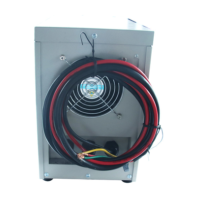 Autobatterie-Ladegerät-vielseitige weiße Farbe 220V 380V 80A RC
