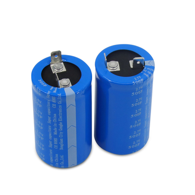 Superkondensatoren zerren 2,7 Farad des Volt-500, Batterien durch Loch zu ersetzen